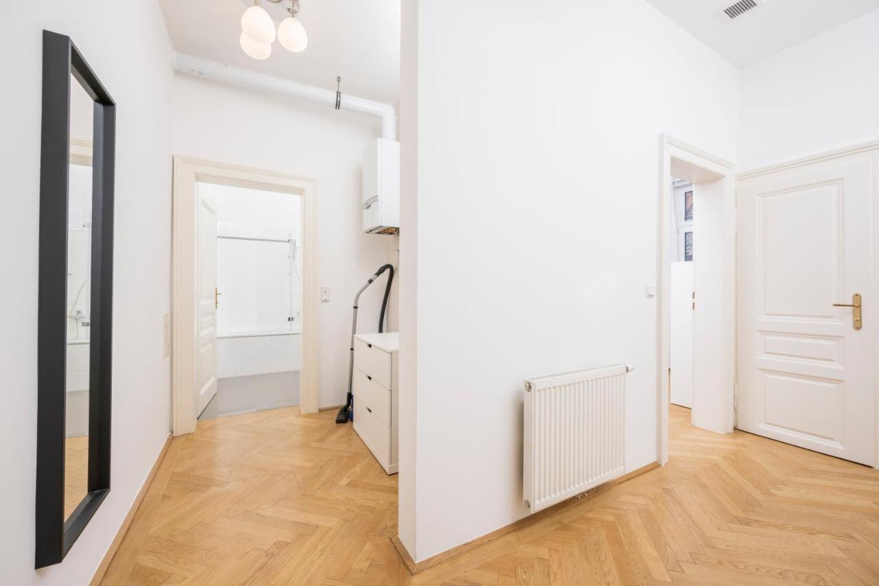 Luxury Suites Liechtenstein Wien Eksteriør billede